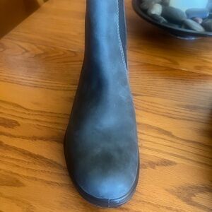 Chic Dark Gray Blundstone Ankle Boots